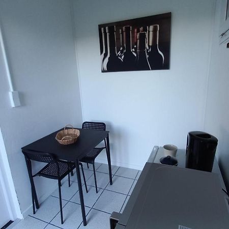 Adorable Studio Avec Entree Independante Dijon Exteriör bild