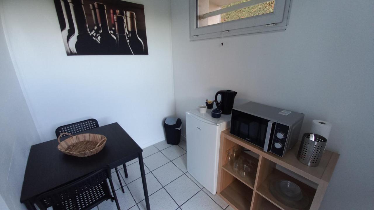 Adorable Studio Avec Entree Independante Dijon Exteriör bild